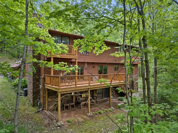 S87W28270 Lookout LANE, Mukwonago, WI 53149
