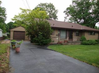 700 S Weimar St, Appleton, WI 54915