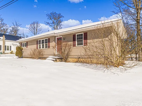 7774 Park Ave, Holland Patent, NY 13354