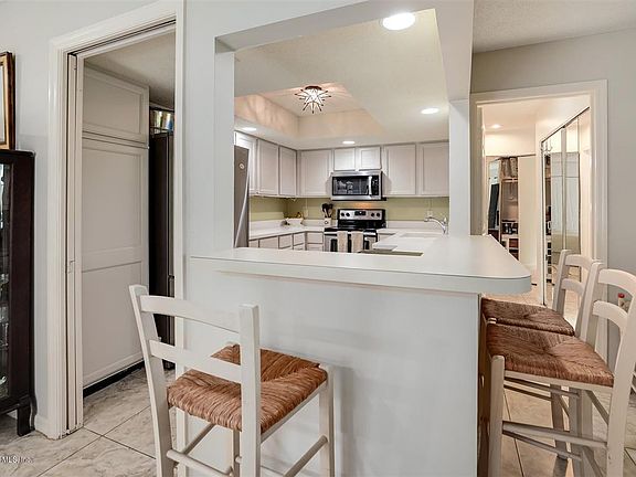 4th image of 110 Cranes Lake Dr