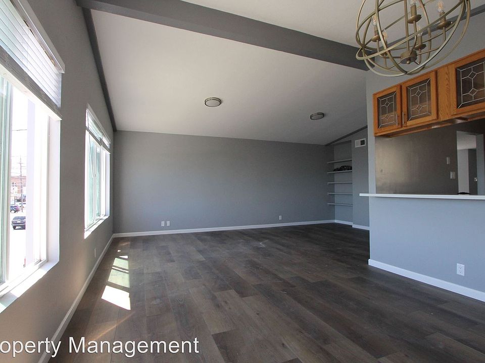 1st image of 588 Schwerin St