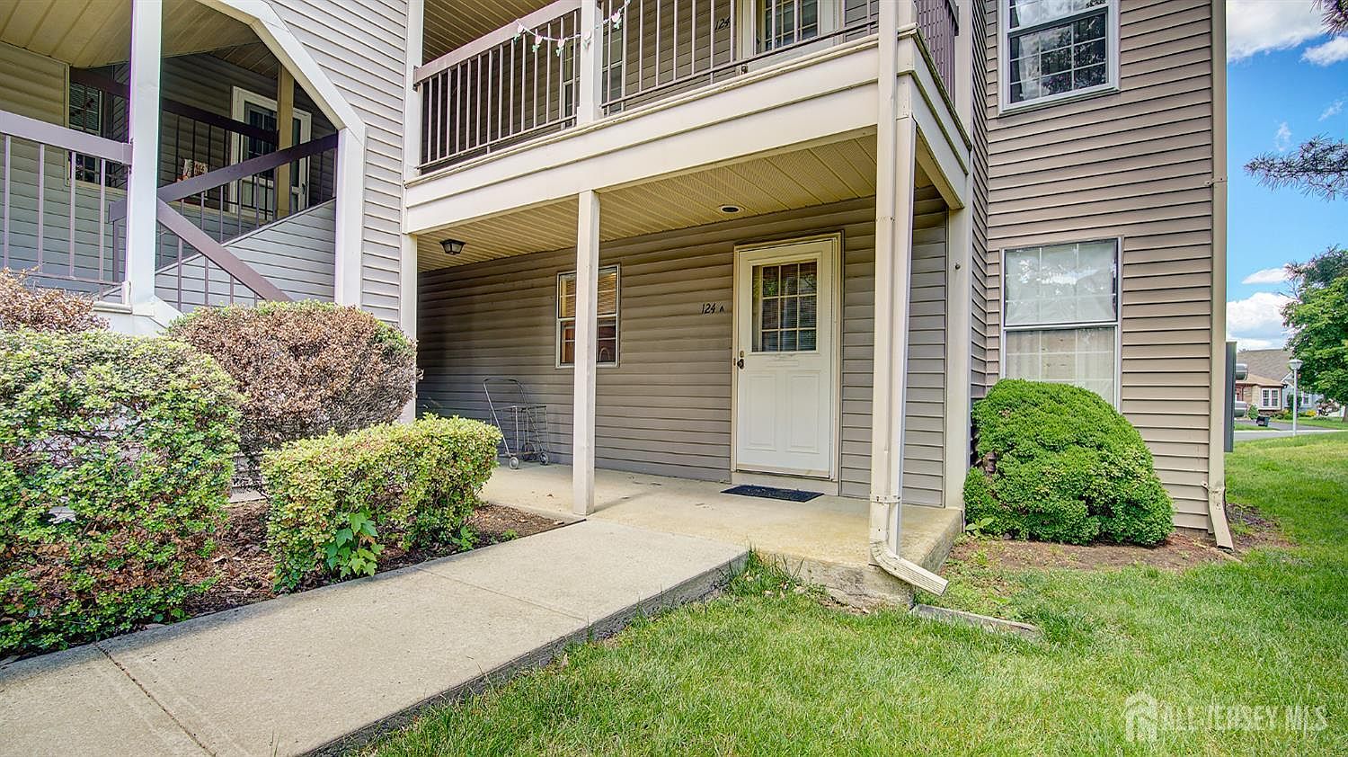 124 Concordia Cir #A