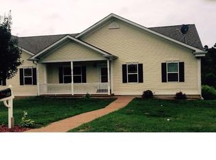 911-913 Lakeway Dr, Labadie, MO 63055