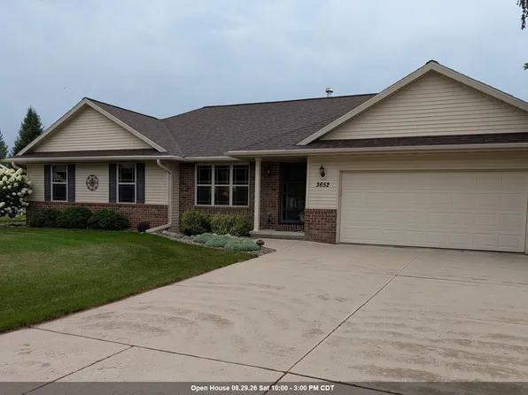 3652 S Ridge Rd, De Pere, WI 54115