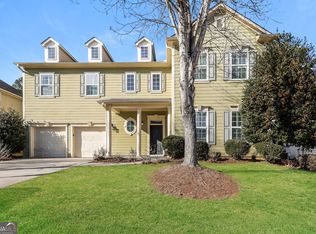 7461 Mistydawn Dr, Fairburn, GA