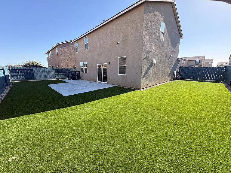 1463 S Orbit Cir — Photo 15