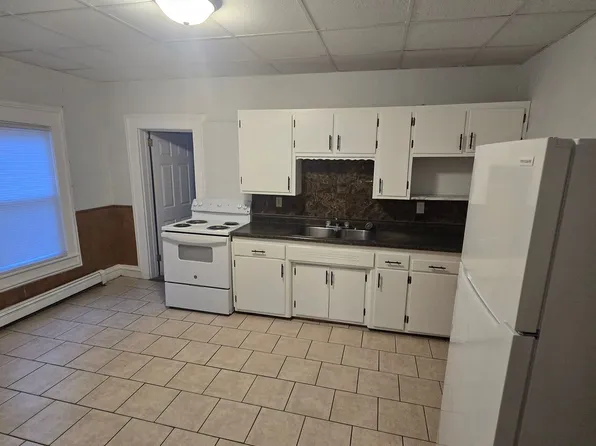 508 N Water Duplex, 508 N Water St #A, Sparta, WI 54656