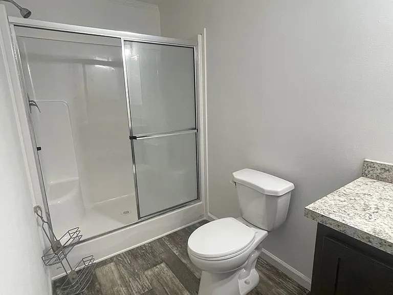 1405 Front Royal Pike — Photo 8