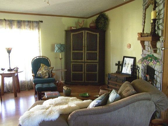 Living Room with Fireplace