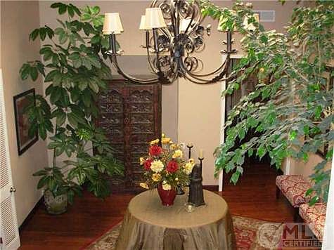 5th image of 6006 Balcones Ct #19