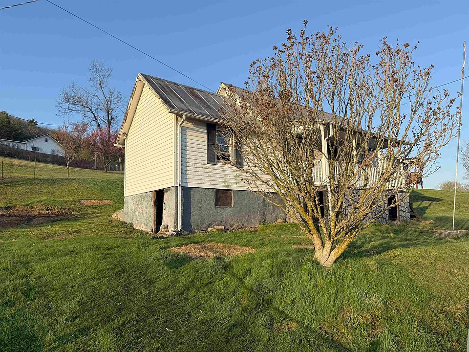 1st image of 1023 Ramsey Mountain Rd