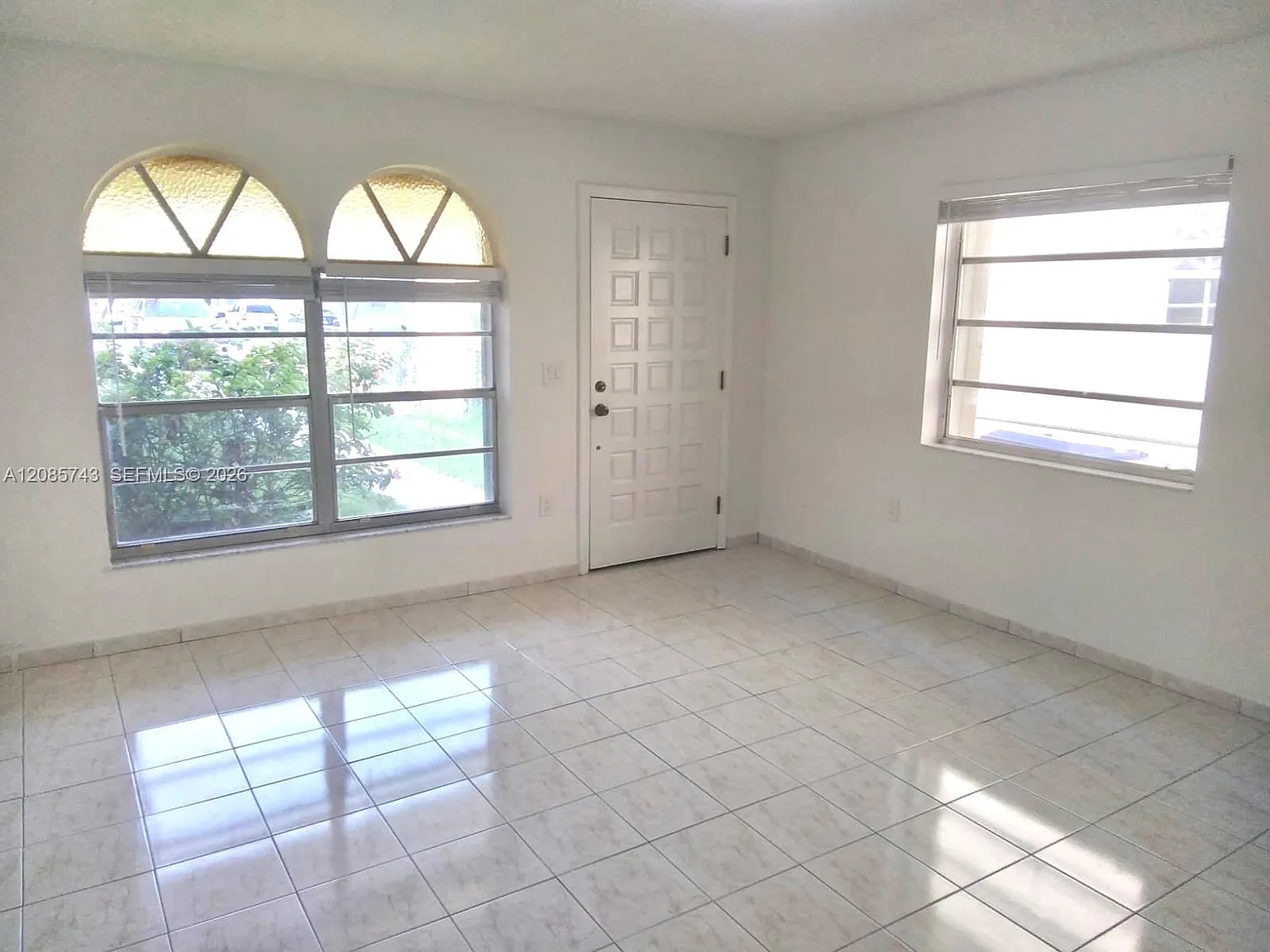 Amnd Plat Of Miami Suburb — Photo 2