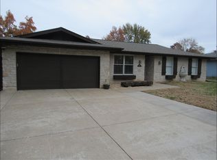 1423 E Buena Vista St, Springfield, MO 65804
