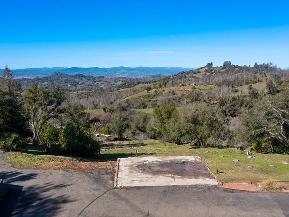 4th image of 6215 Heights Road