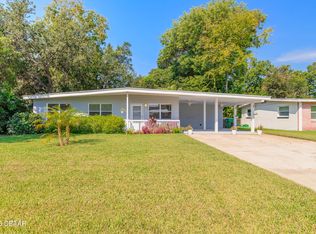 2 Ronnie Cir, Holly Hill, FL 32117