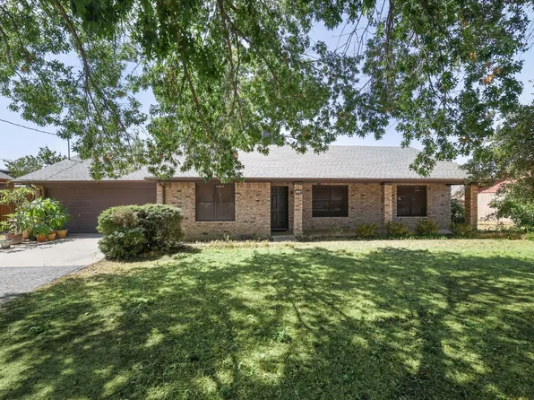 525 Oakcrest St, Lake Dallas, TX 75065