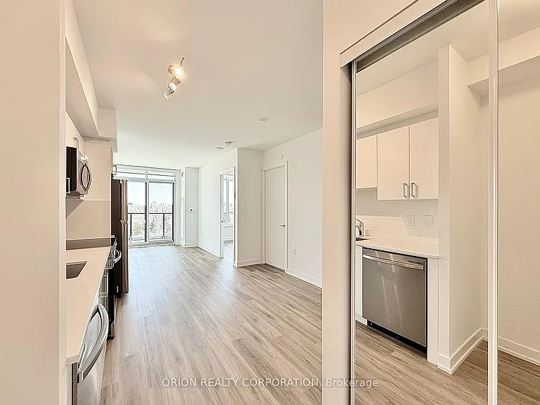 556 Marlee Ave #614 — Photo 2