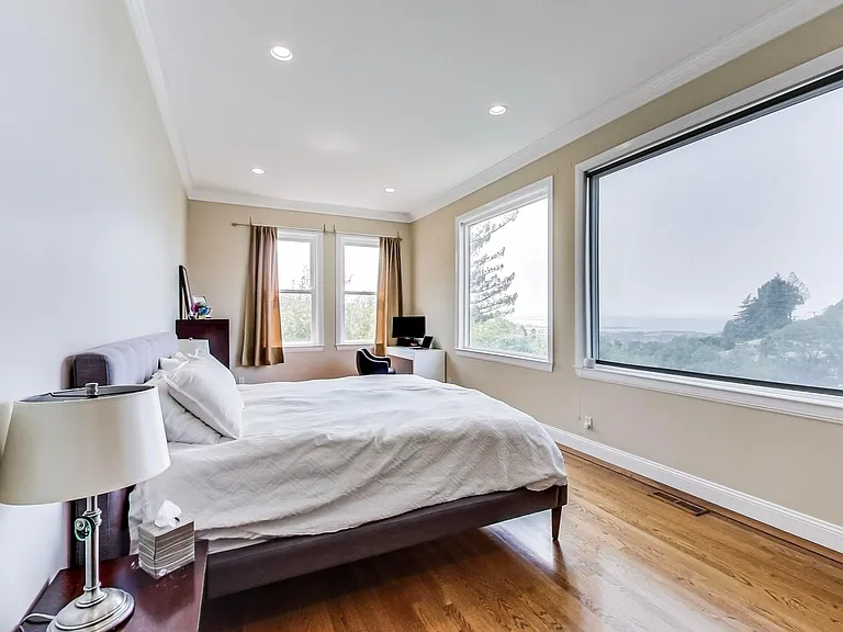480 Arlington Ave — Photo 36