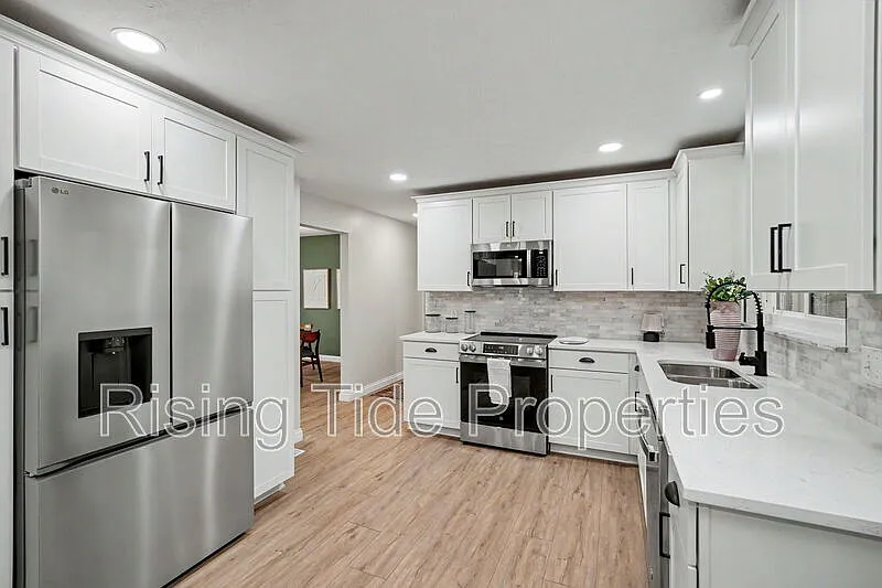 2569 Richmar Dr