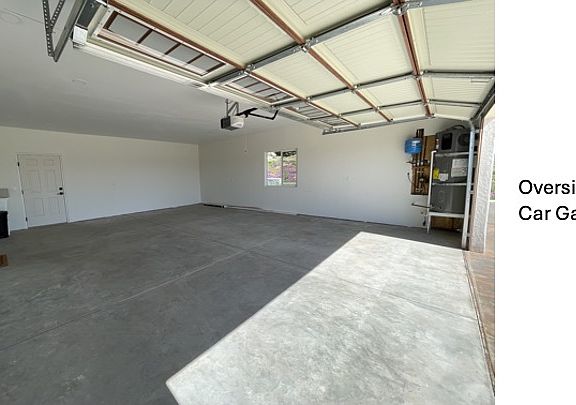 3rd image of 2405 Aqua Hill Rd