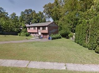 14 Black Birch Rd, Plainville, CT 06062