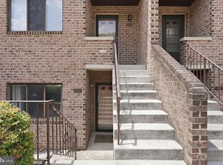 3810 Steppes Ct, Falls Church, VA 22041