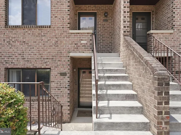 3810 Steppes Ct, Falls Church, VA 22041