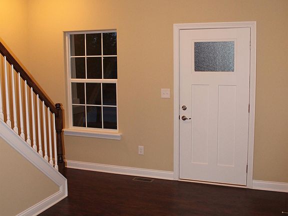 2nd image of 289 White Oak Trce