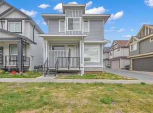 19121 67th Ave, Surrey, BC V4N6A4