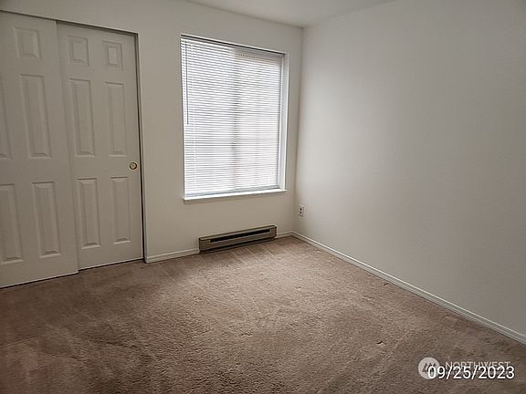 5th image of 22810 30th Avenue S #B301