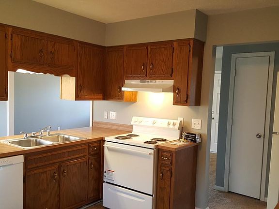 5th image of 197 Kimberly Dr