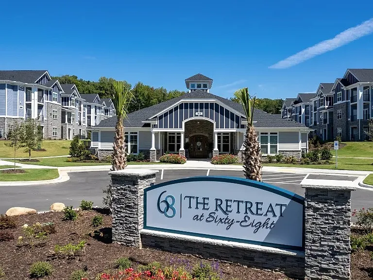 Retreat at Sixty-Eight — Photo 11