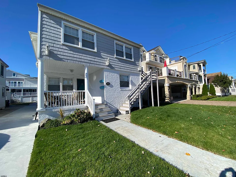 112 N Washington Ave #1