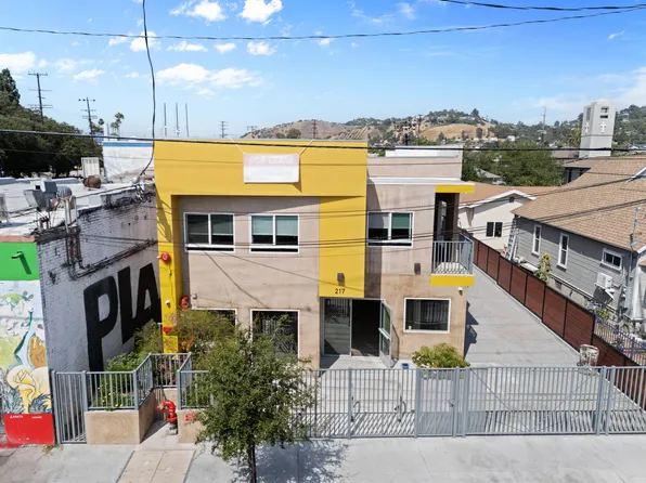 217 W Avenue 37, Los Angeles, CA 90065