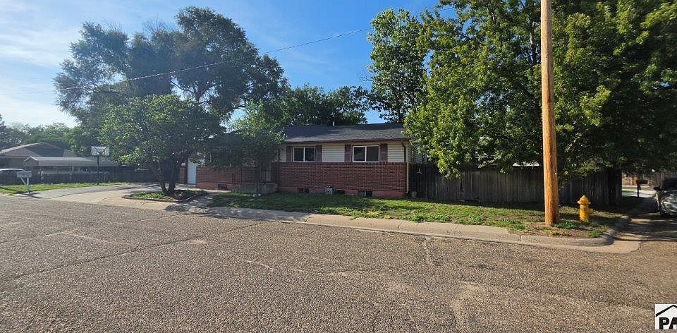 1st image of 803 E Cedar St
