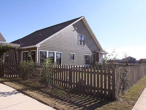 4th image of 6309 Central Park Ln NW