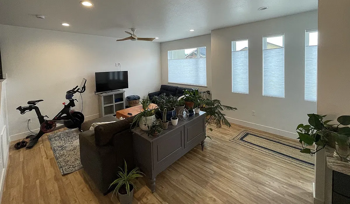 3 bed, 2.5 bath, 1650 sqft, $2,600 — Photo 4