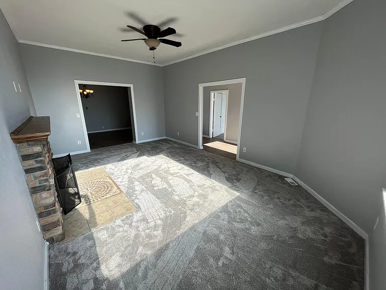 709 Crescent Ave — Photo 24
