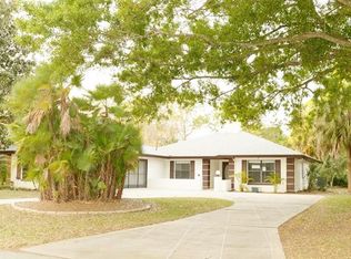 2918 Plantation Rd, Winter Haven, FL 33884