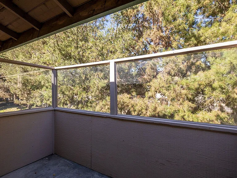 Bonita Heights Apartments — Photo 21