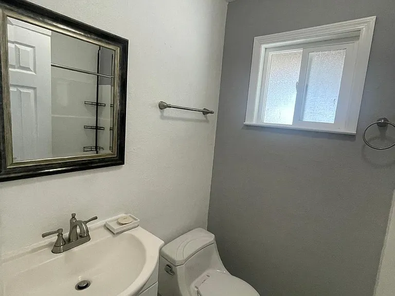 538 Sonoma Blvd #1 — Photo 17