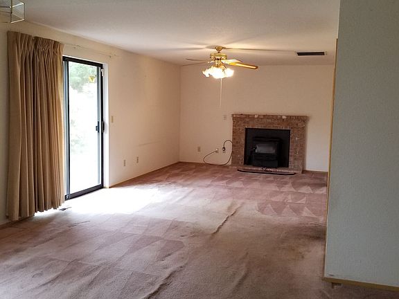 2nd image of 9006 Shadberry Dr SE