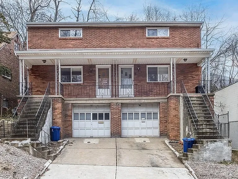 2273 Pauline Ave — Photo 2