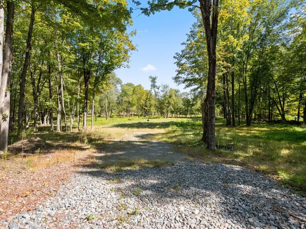 641 South St, Carlisle, MA 01741