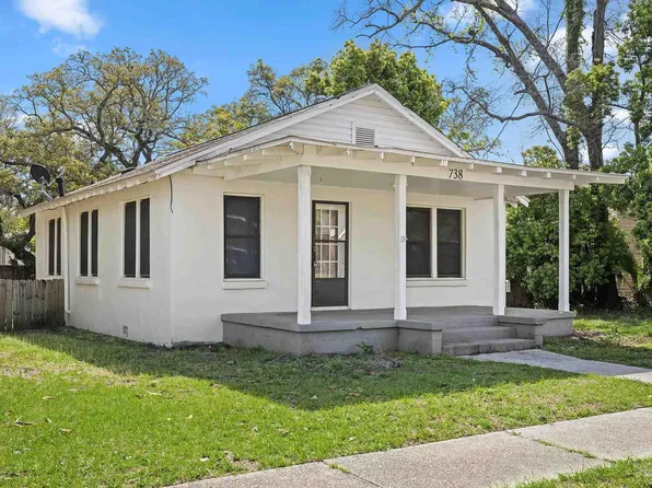 738 S East St, Pensacola, FL 32502