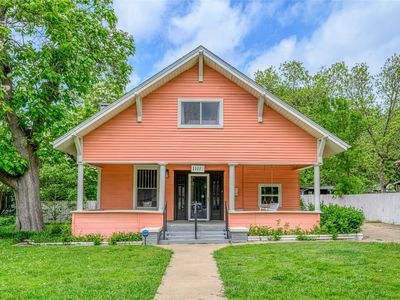 1111 E Houston St, Sherman, TX, 75090