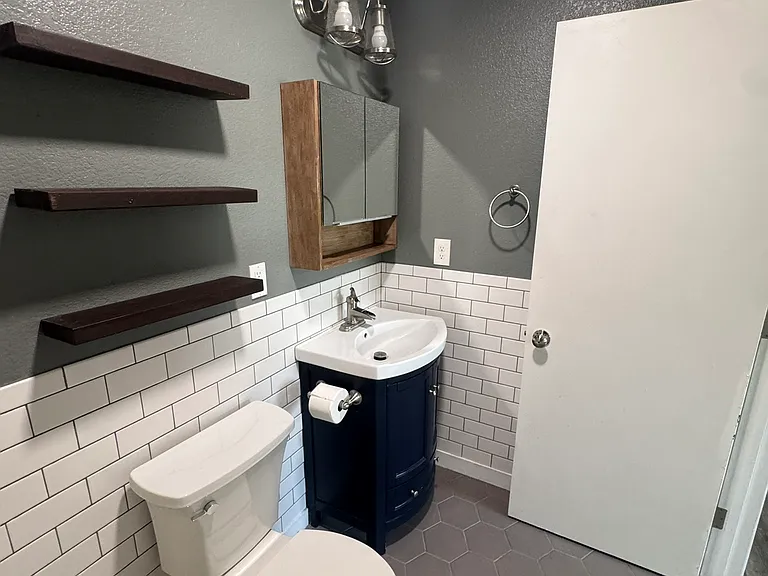 4045 Sunrise Ct — Photo 23