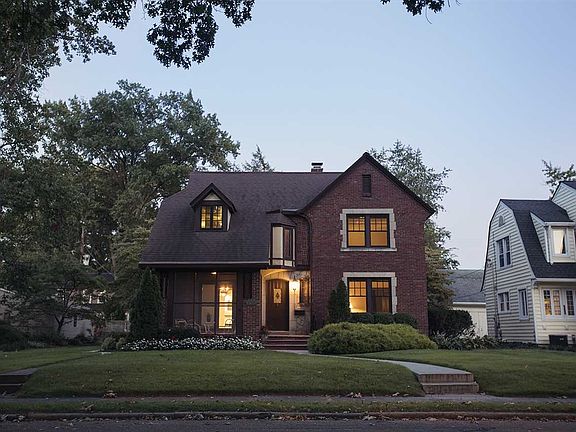 5th image of 1412 Parkside Dr