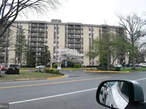 3101 S Manchester St APT 112, Falls Church, VA 22044