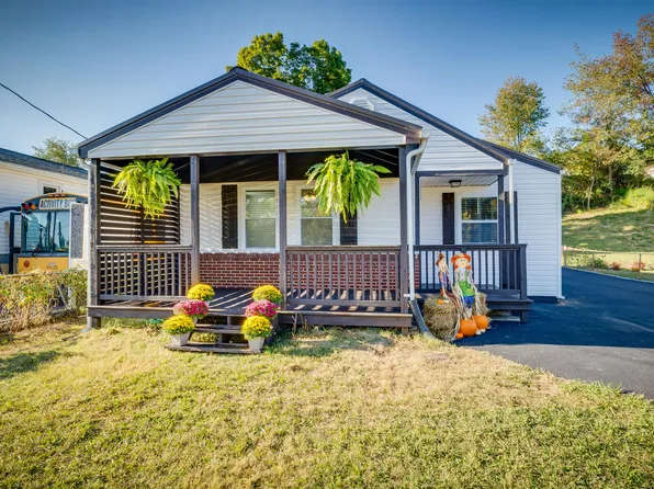 1456 Marion St, Kingsport, TN 37660